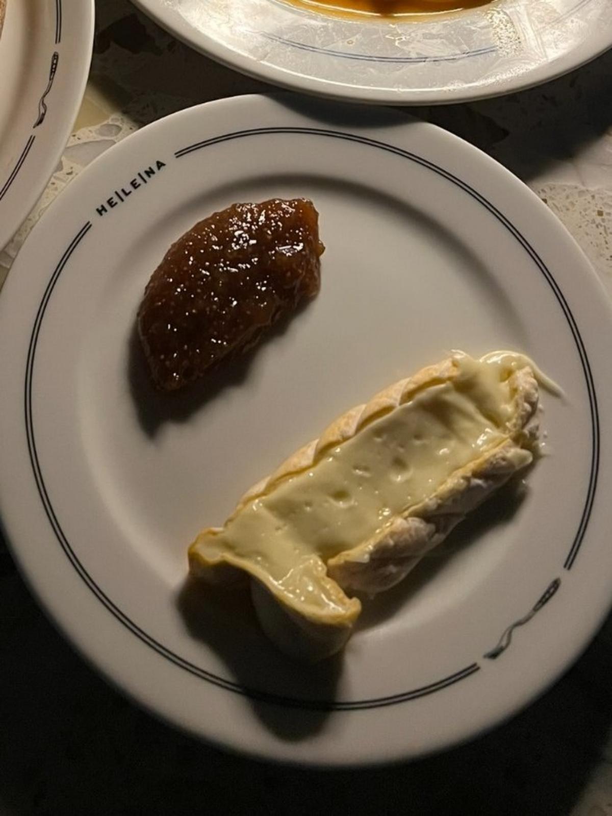 תמונה של גבינה רכה, מוסטרדה