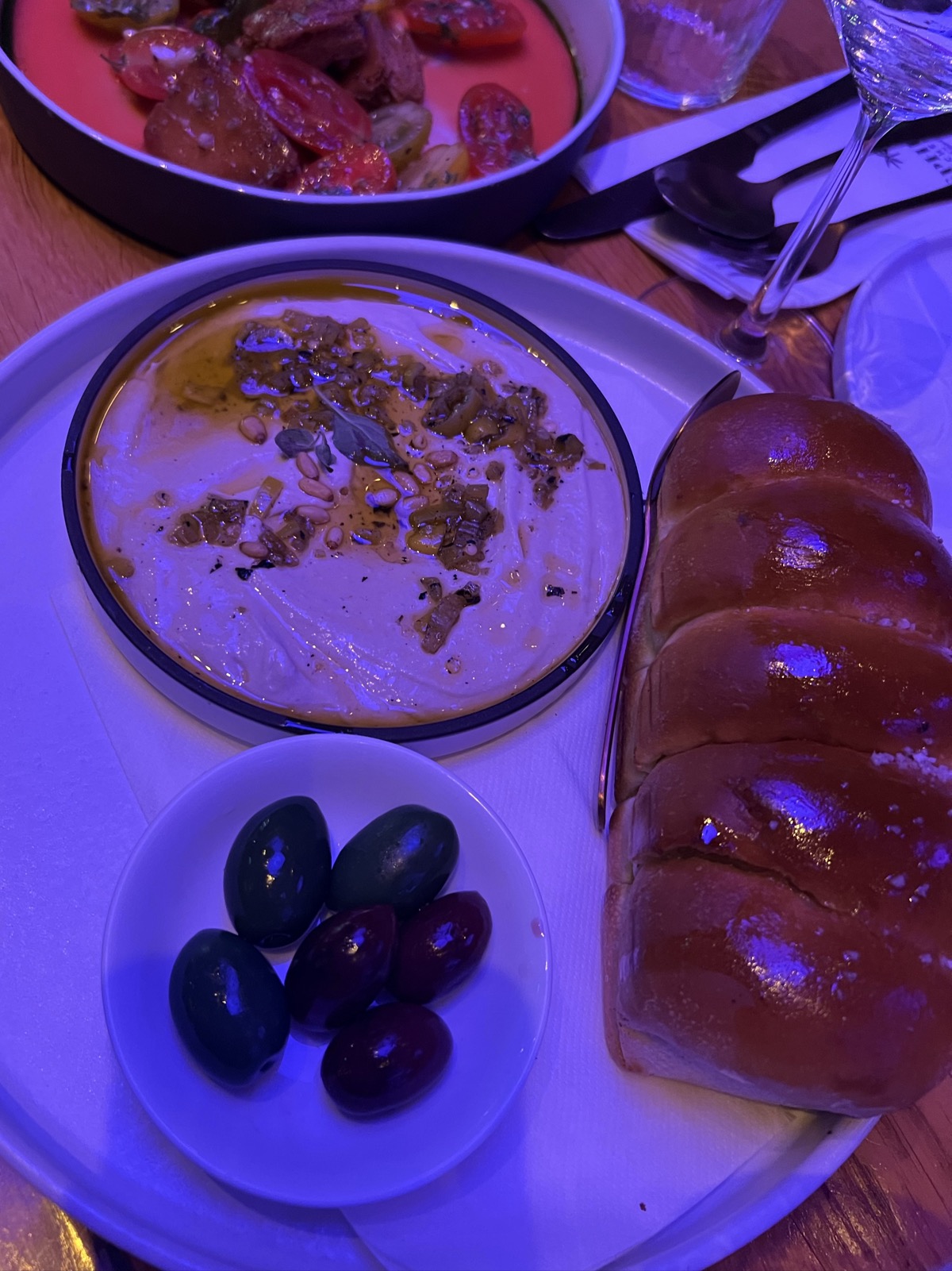 תמונה של קוביות בריוש