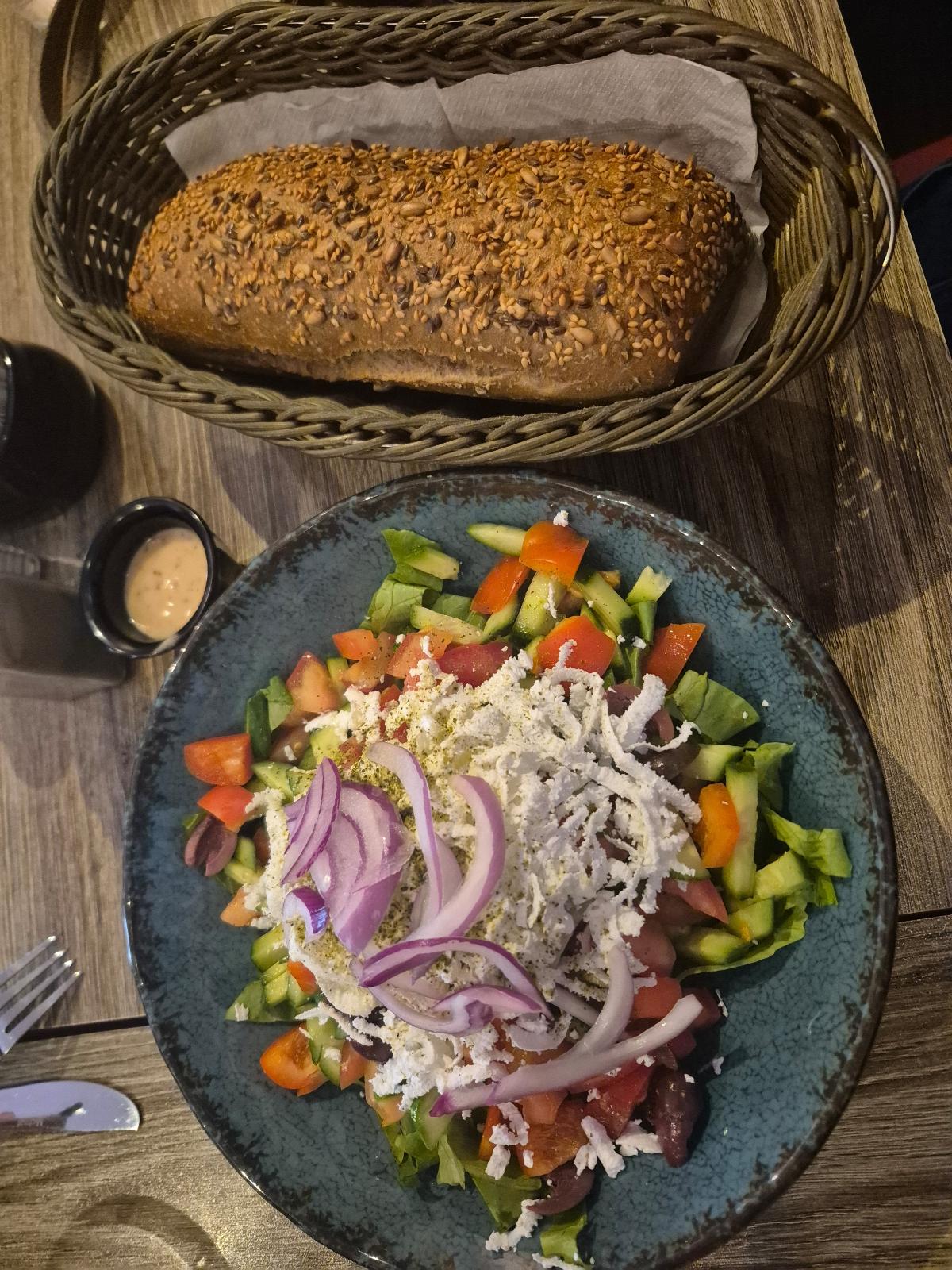 תמונה של סלט יווני