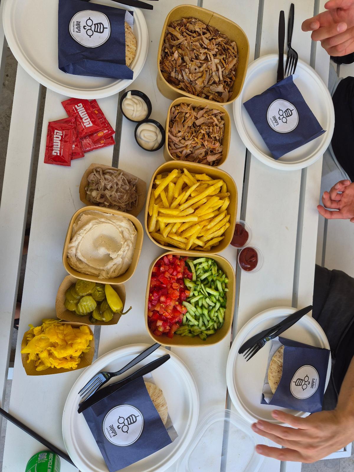 תמונה של שווארמה משפחתית