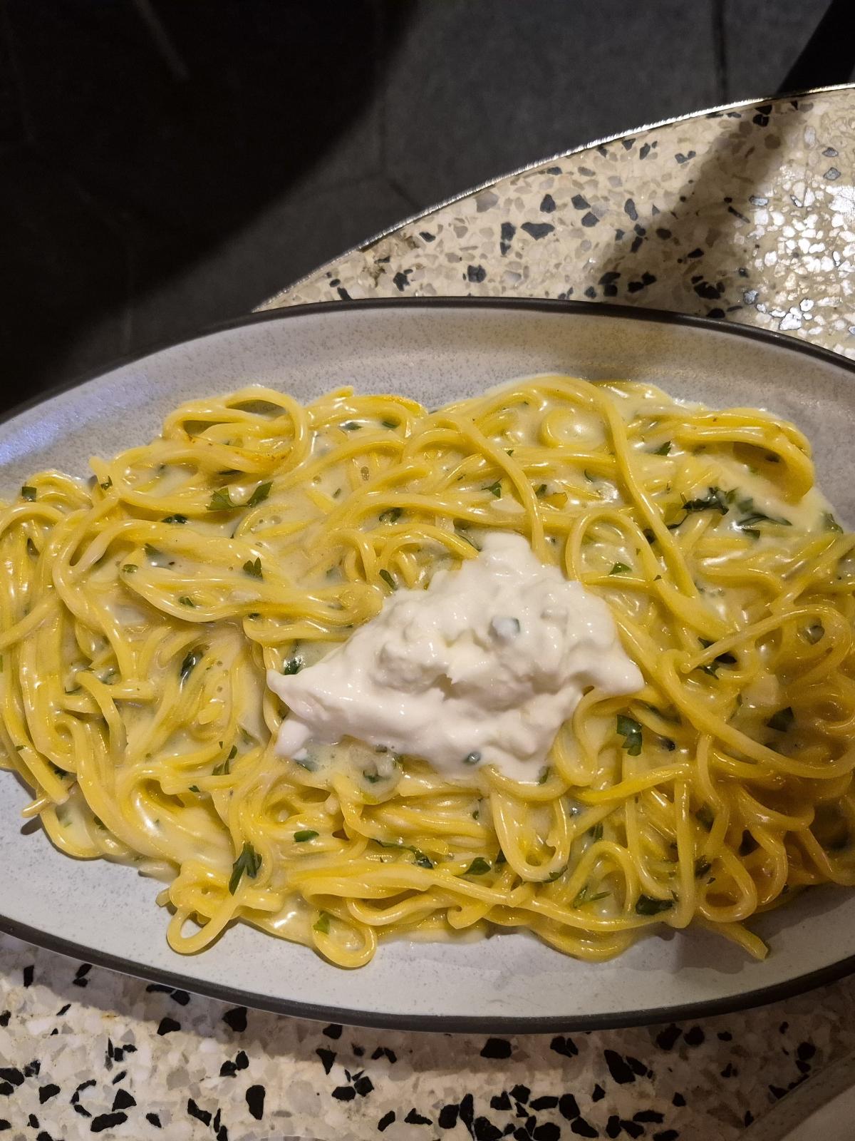 תמונה של פסטה חמאת לימון