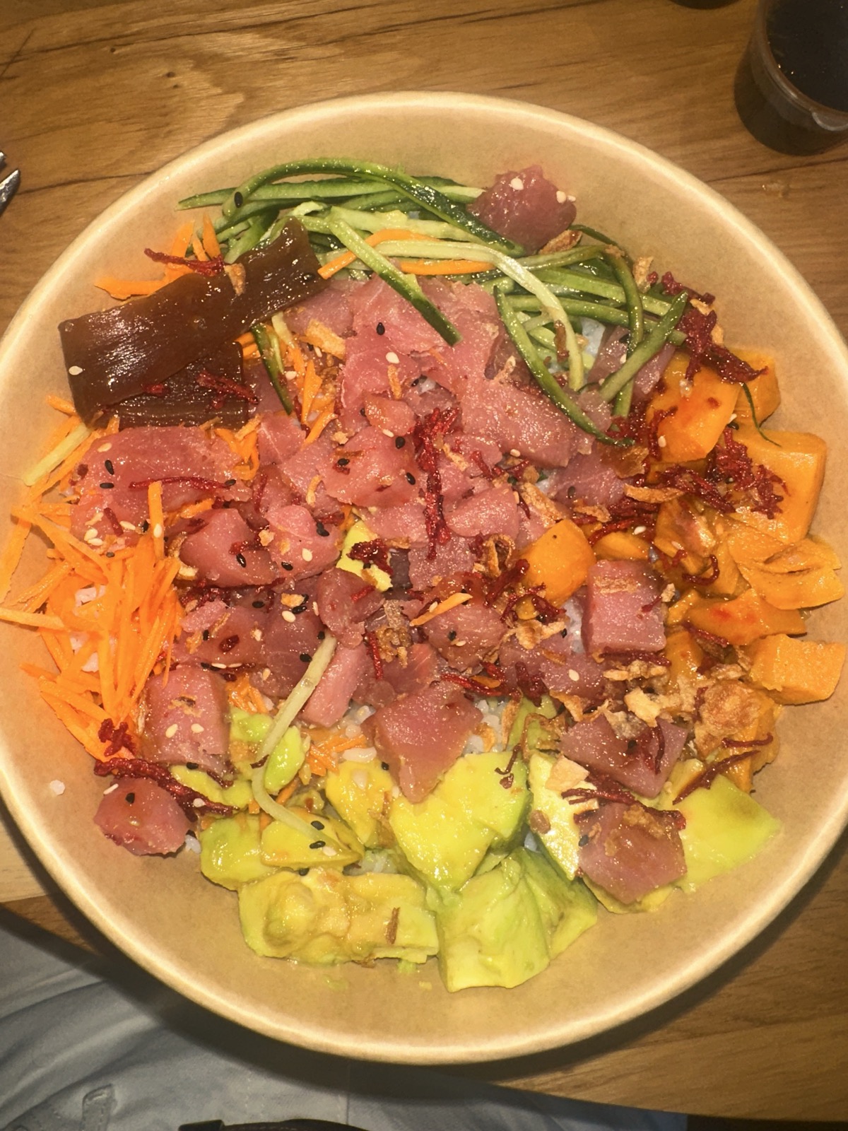 תמונה של Poke tuna