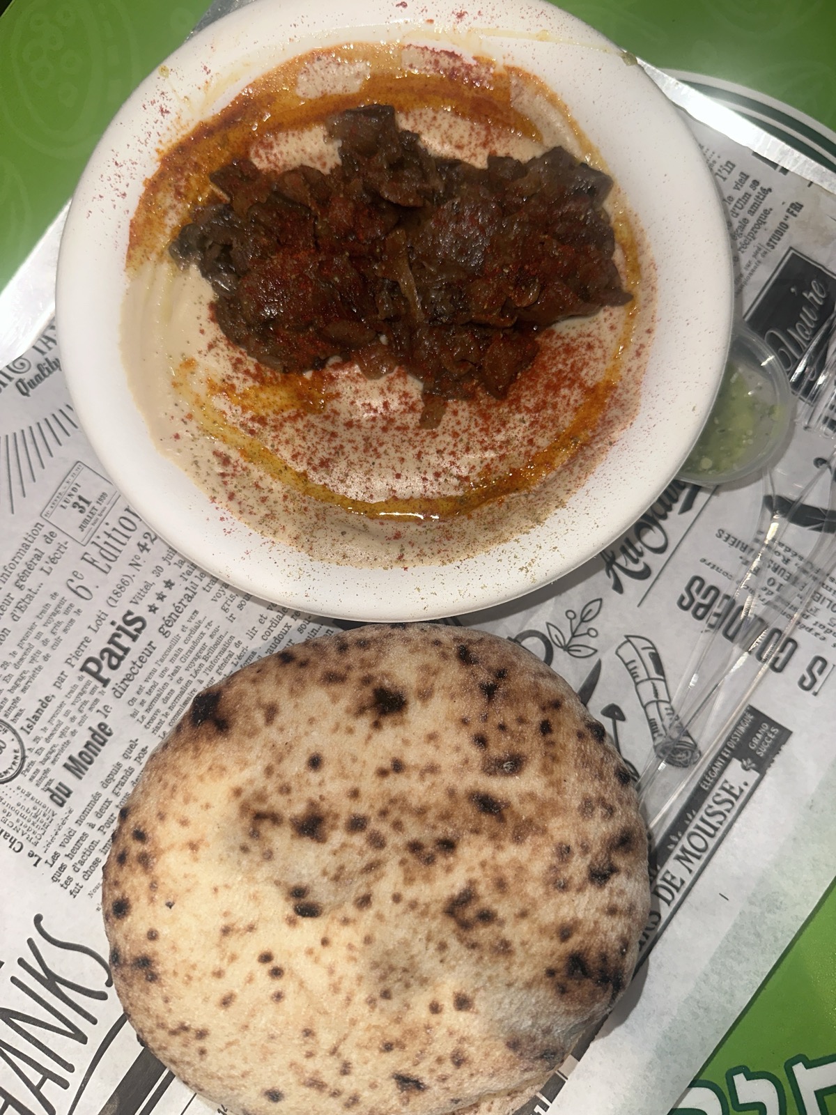 תמונה של חומוס פטריות